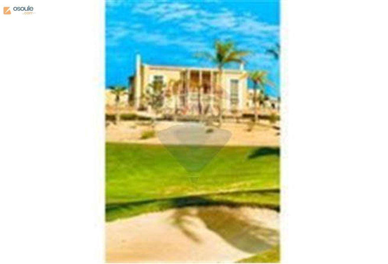 Villa on golf and lagoon 1300 m land and 7 bedrooms ...