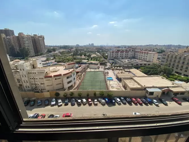شقة للبيع علي ڤيو رائع في عمارات خلف العبور دار المشاة مصر الجديدة
