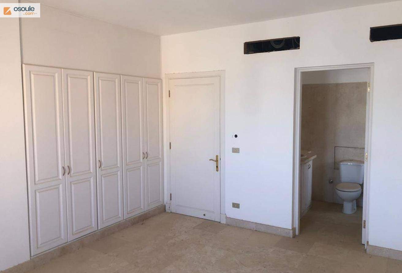 3 bedroom apartment in New Marina El Gouna with an area of 185 square meters