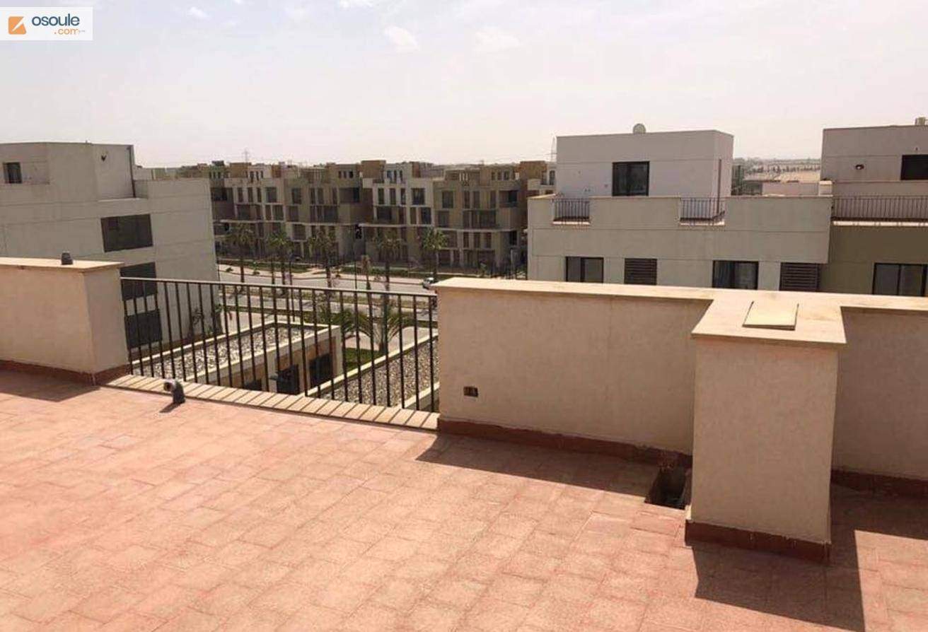 Penthouse For Sale In Courtyards 147m