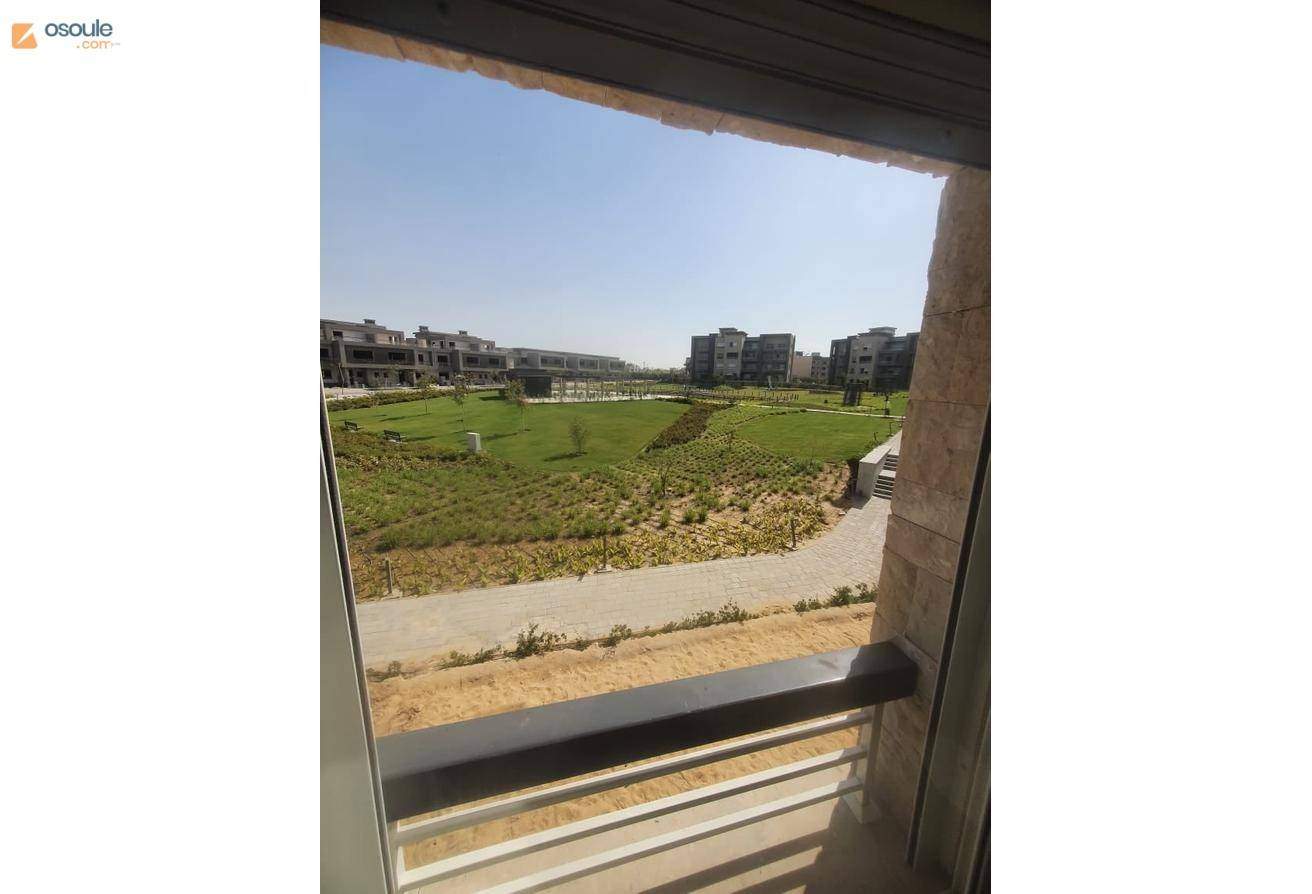 Duplex For Rent in New Giza - Lake View