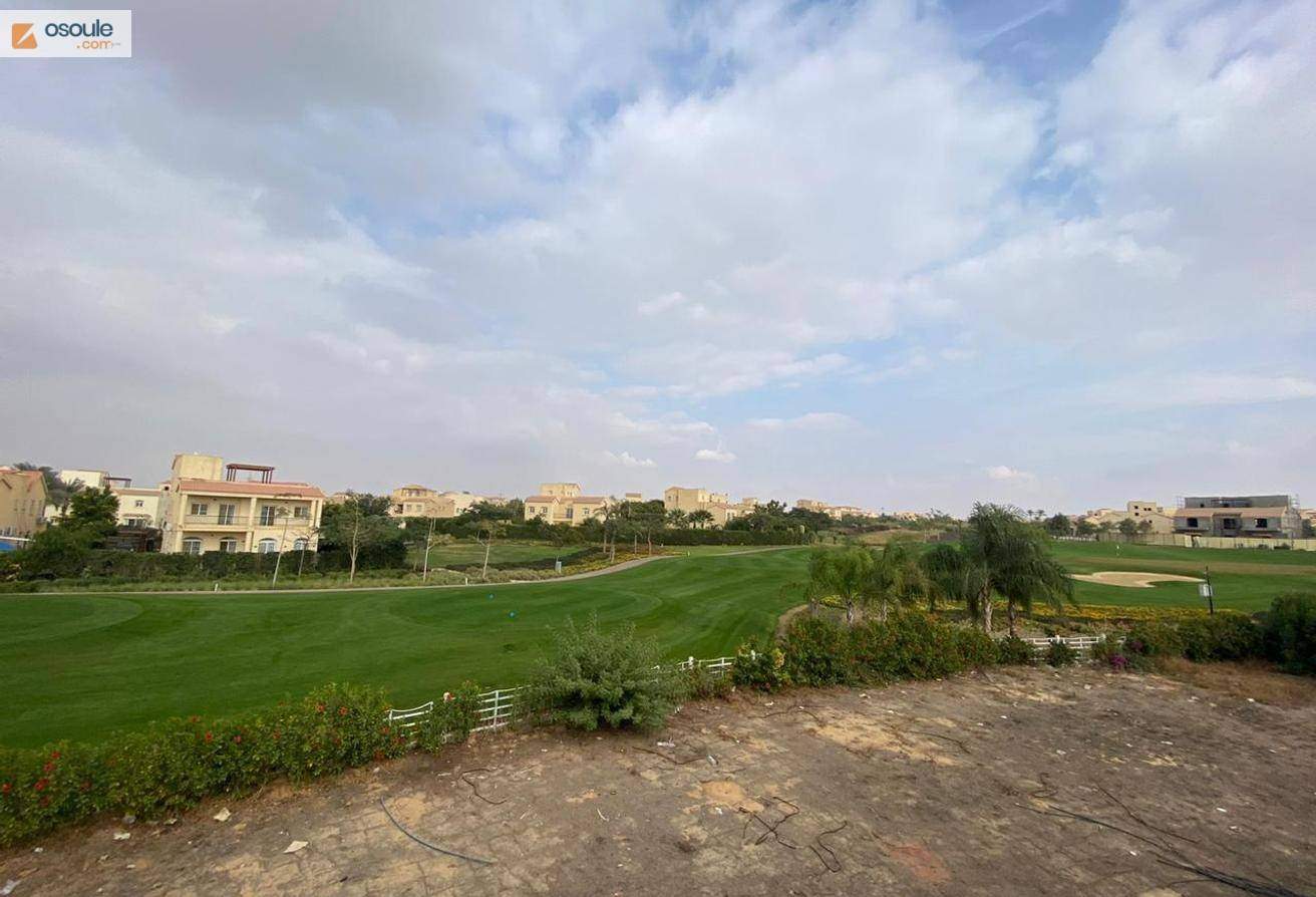 Villa Model T for sale in the city of View Golf Bahri