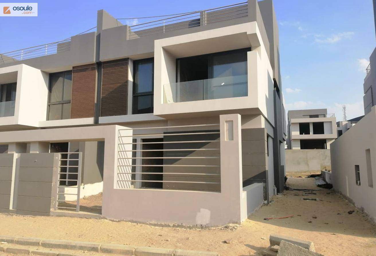 for limited Town house ready to move 30%dp Lavista