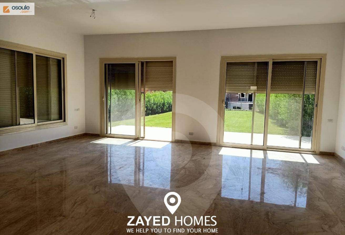 Twin house for rent in New Giza District 1