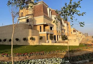 اسكن الان في القاهرة الجديدة وامتلك فيلاتك بنص ثمنها S-villa للبيع استلام فوري نصف تشطيب