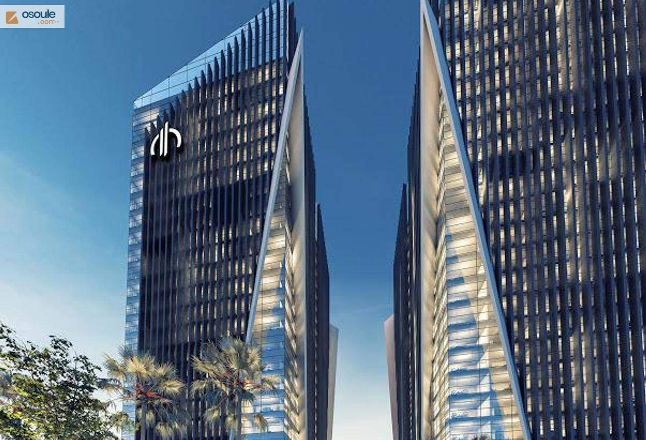 Shop 35m At Oia Towers With A Prime Location