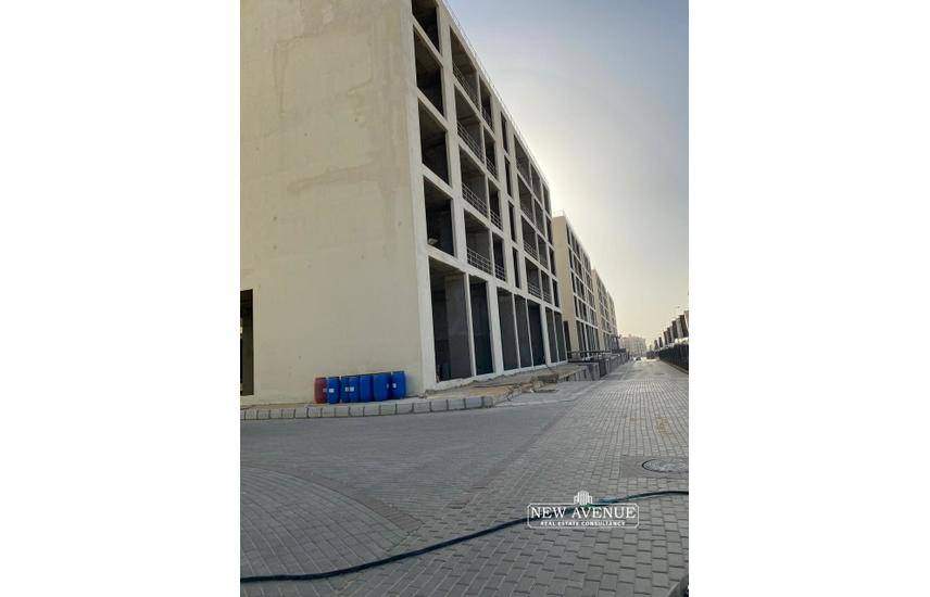 Admin Building 14,000 sqm for Sale New Cairo