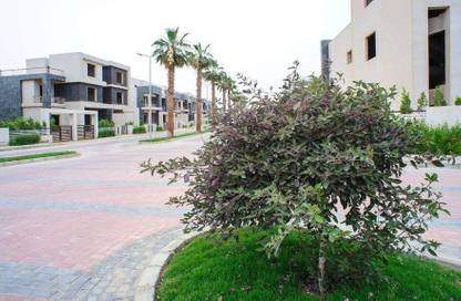 townhouse for sale in a prime location in Zayed